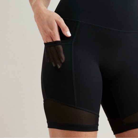 aerie Pants - American Eagle Aerie Black Bike Shorts with Mesh Detailing and Pockets